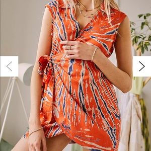 NWT Urban Outfitters Silver Sun Mini Wrap Dress Orange Blue Tie Dye Extra Small